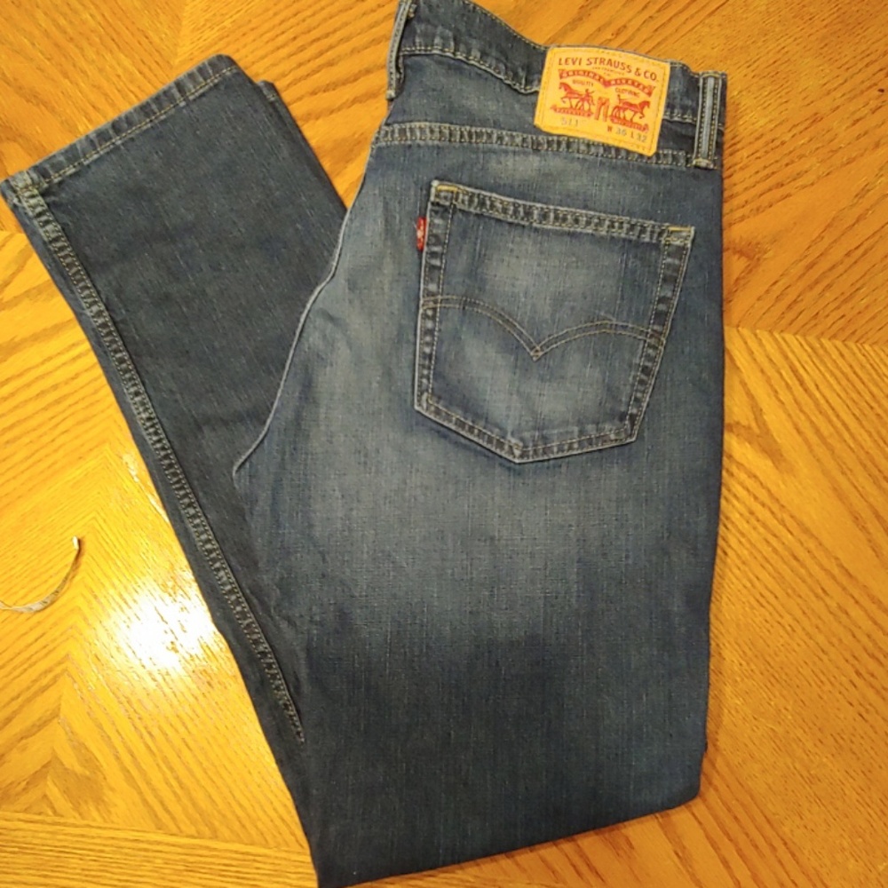 Levi's 511 Red Tab Straight Leg Blue Jeans Euc